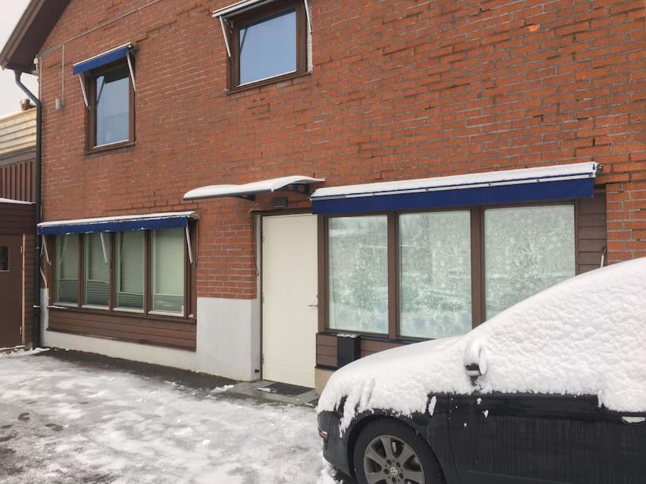 Laegenhet Pa Landet Naera Stan Apartamento Jonsered Exterior foto