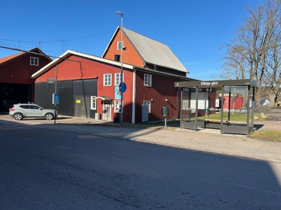 Laegenhet Pa Landet Naera Stan Apartamento Jonsered Exterior foto