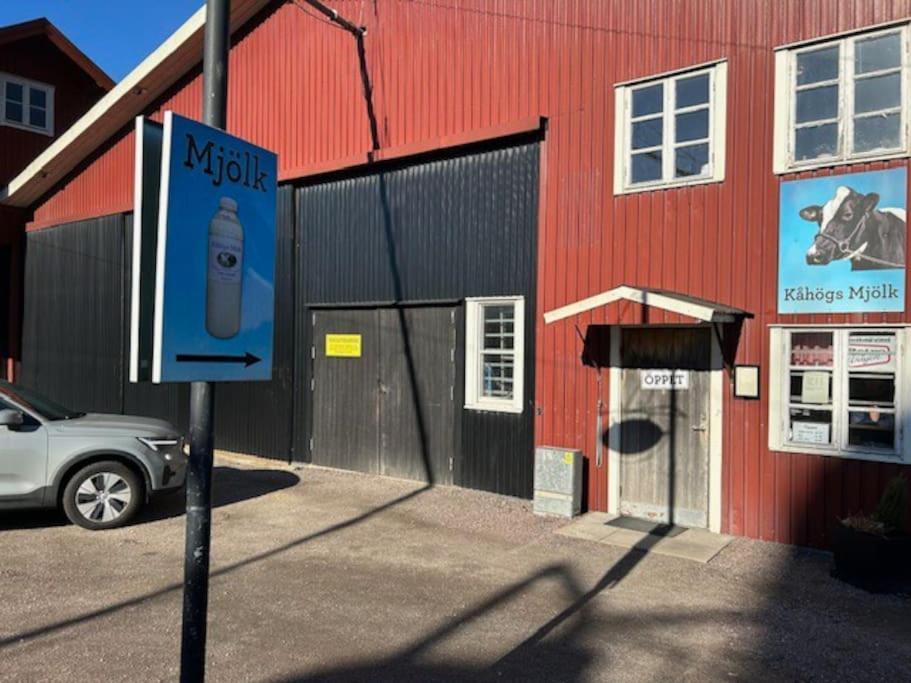 Laegenhet Pa Landet Naera Stan Apartamento Jonsered Exterior foto