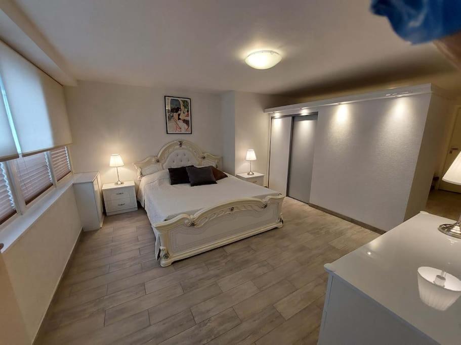 Laegenhet Pa Landet Naera Stan Apartamento Jonsered Exterior foto